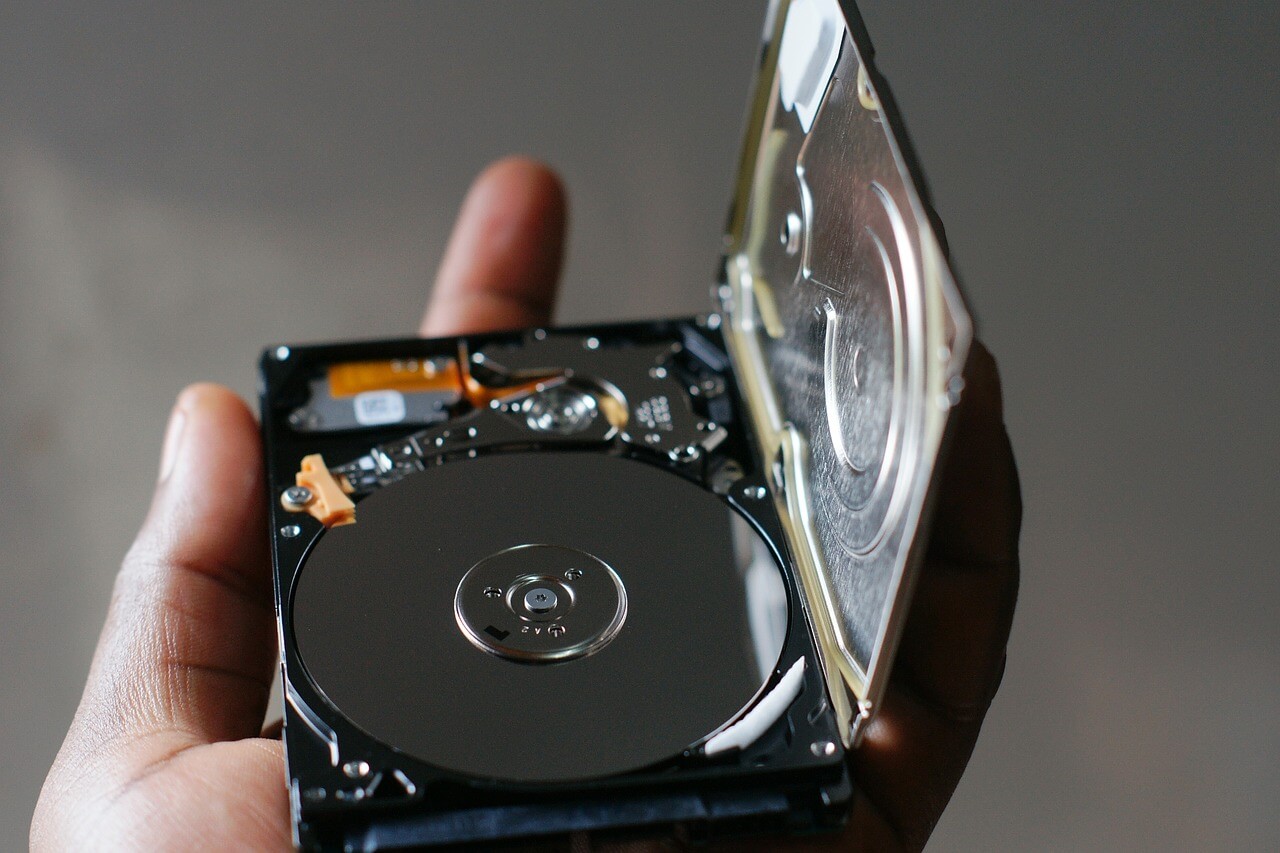 data recovery services for faulty hard drive and corrupted storage media